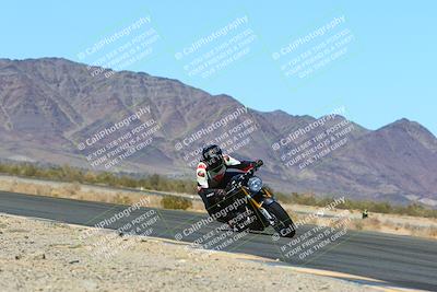 media/Mar-12-2022-SoCal Trackdays (Sat) [[152081554b]]/Turn 14 Inside (155pm)/